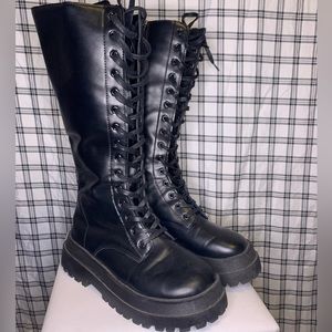 Shien black platform lace up combat boots size 9 (40)